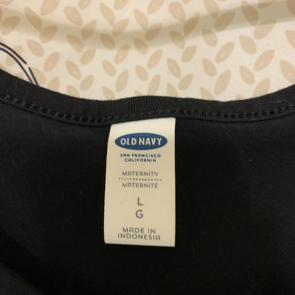 Old Navy Maternity wrap dress - Picture 2 of 4